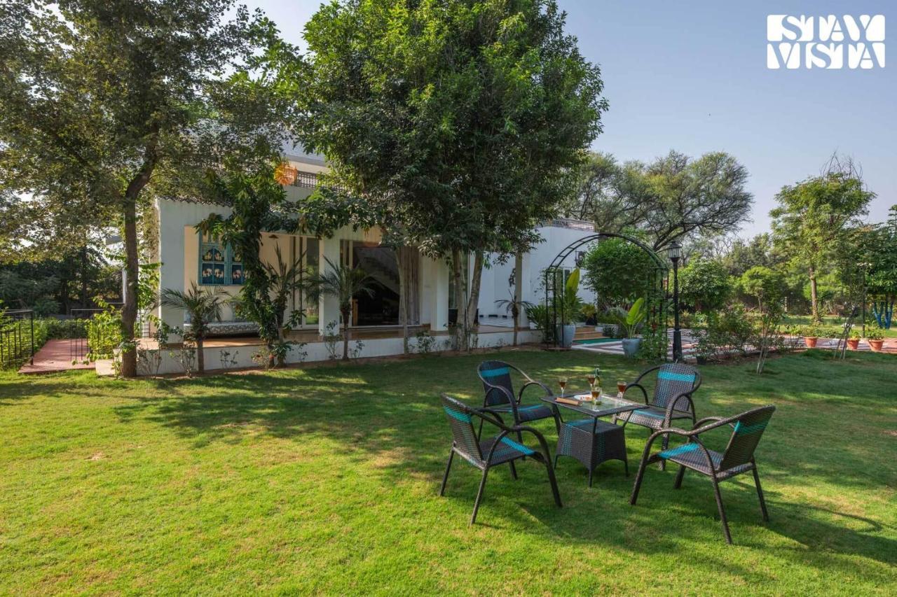 Villa Stayvista's Nature - Escape With Terrace-balconies With View, Lawn & Gazebo *