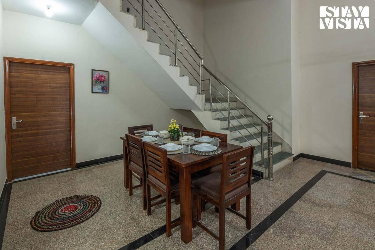 Stayvista'S The Cosy Countryside - Villa With Lawn & Indoor-Outdoor Games In Jaipur Villa *