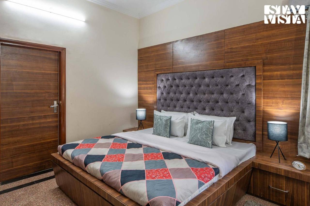 Stayvista'S The Cosy Countryside - Villa With Lawn & Indoor-Outdoor Games In Jaipur Villa Jaipur