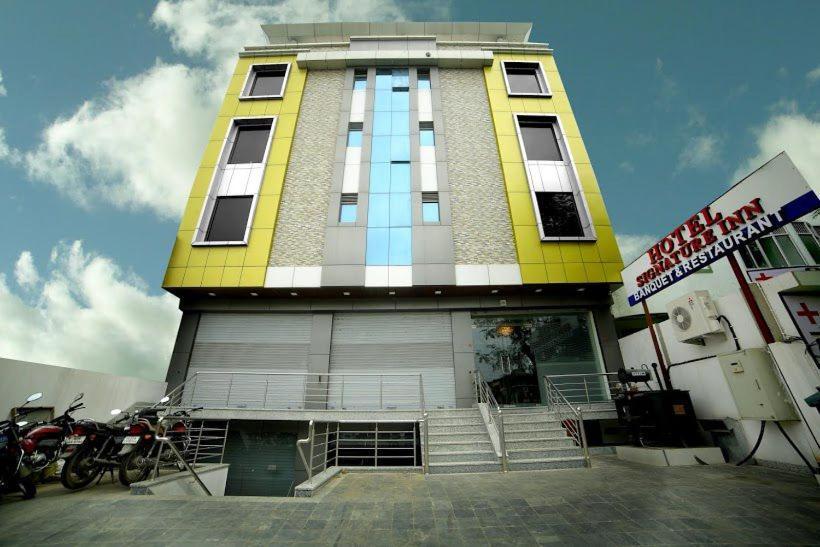 Signature Hotel 3*