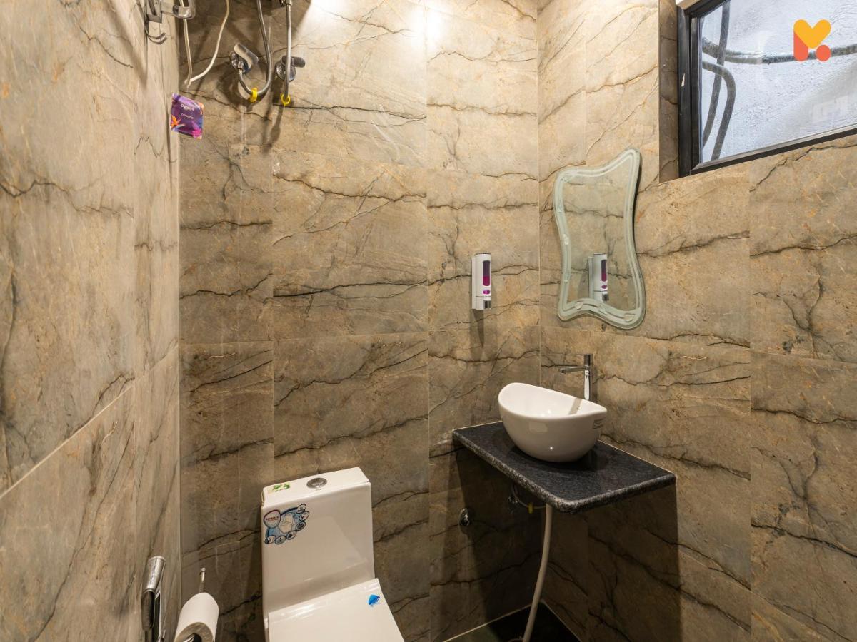 Madpackers Hostel *