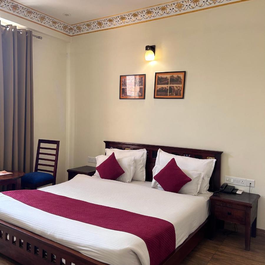 Laxmi Niwas Hotel Jaipur