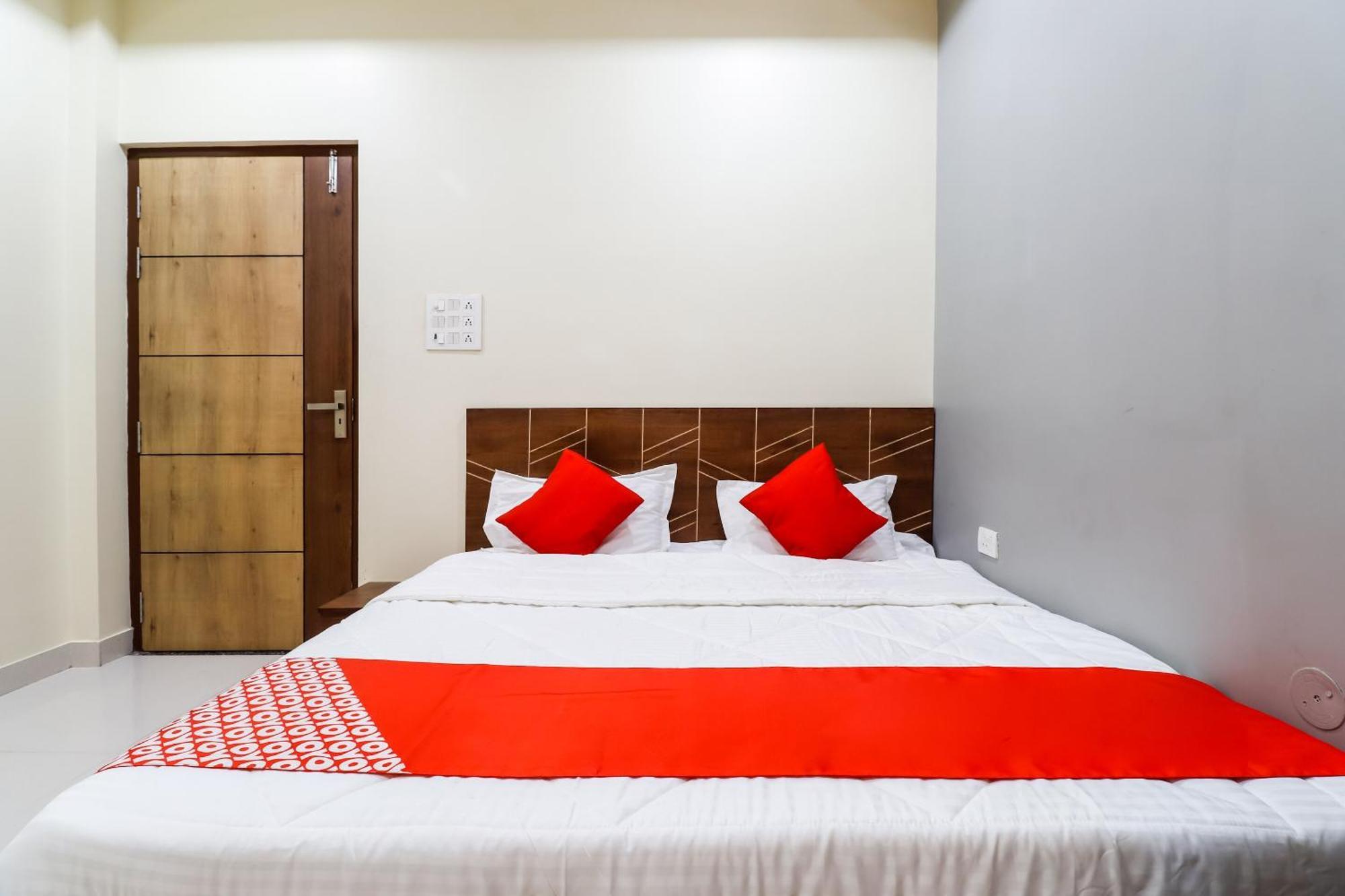 Flagship Shagun Hotel 3*