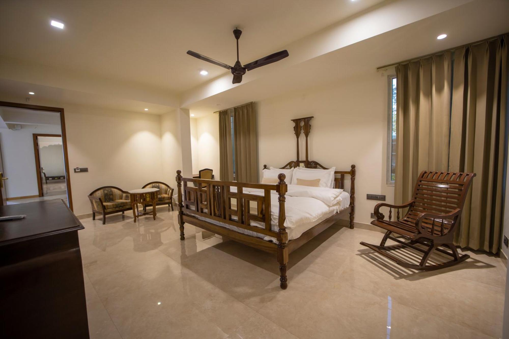 Ashok Guest house *