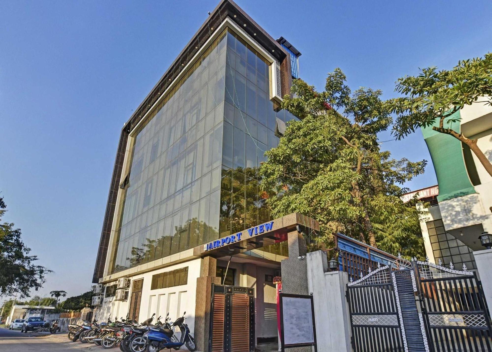 Hotel Collection O Airport View Jaipur