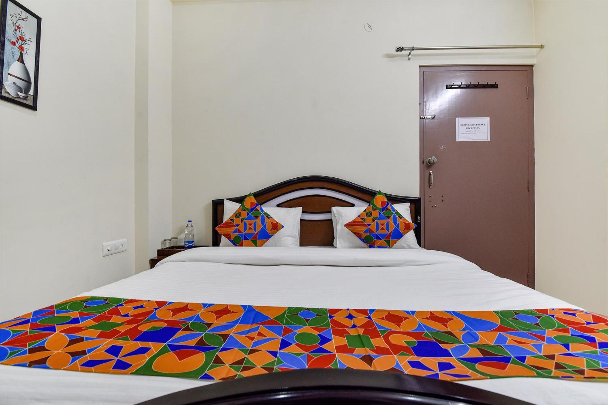 Fabhotel Moon Light Palace Jaipur