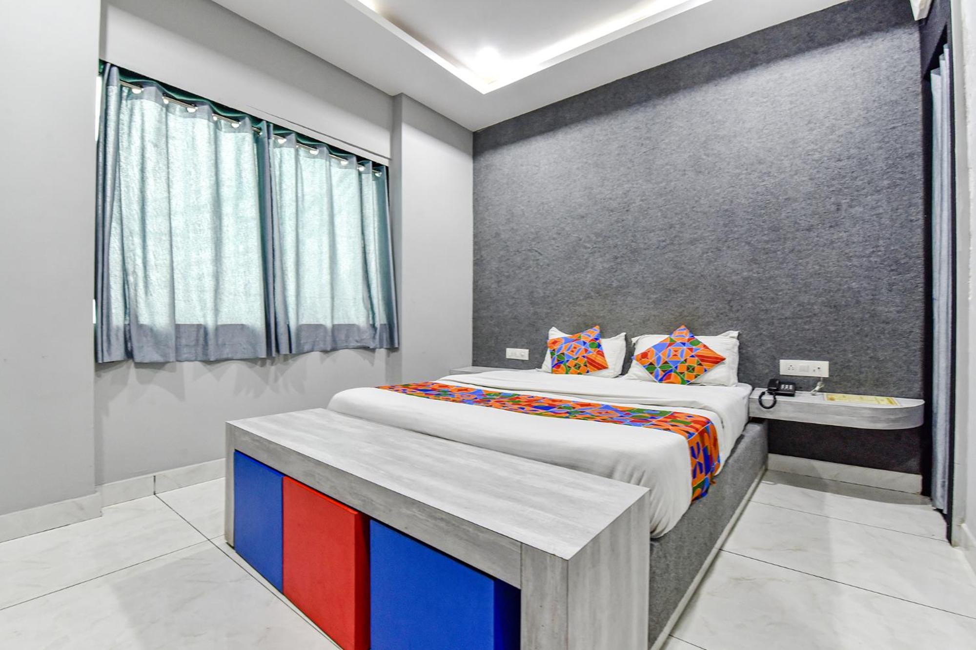 Fabhotel Surya Palace 3*