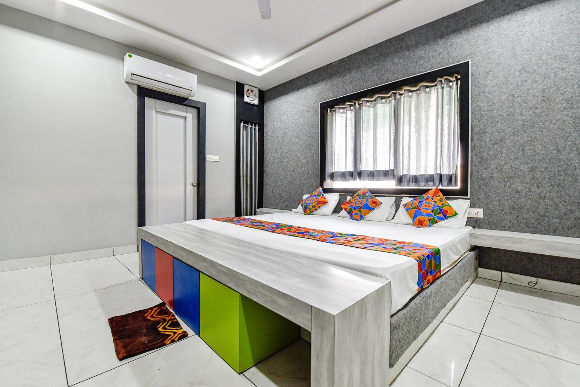 Fabhotel Surya Palace Hotel