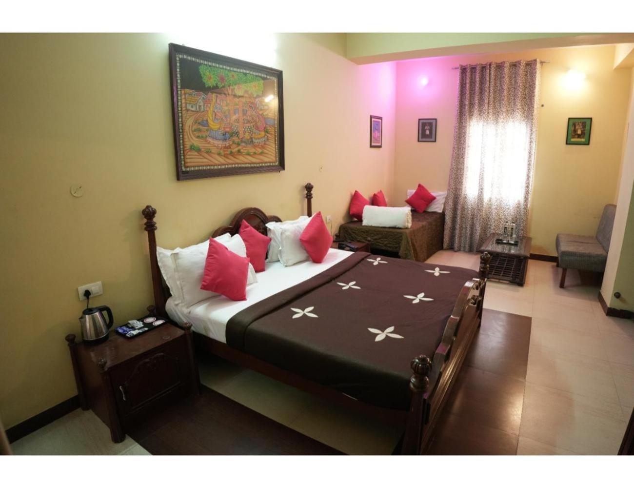 Mahal Rajwada Rajasthan Homestay *