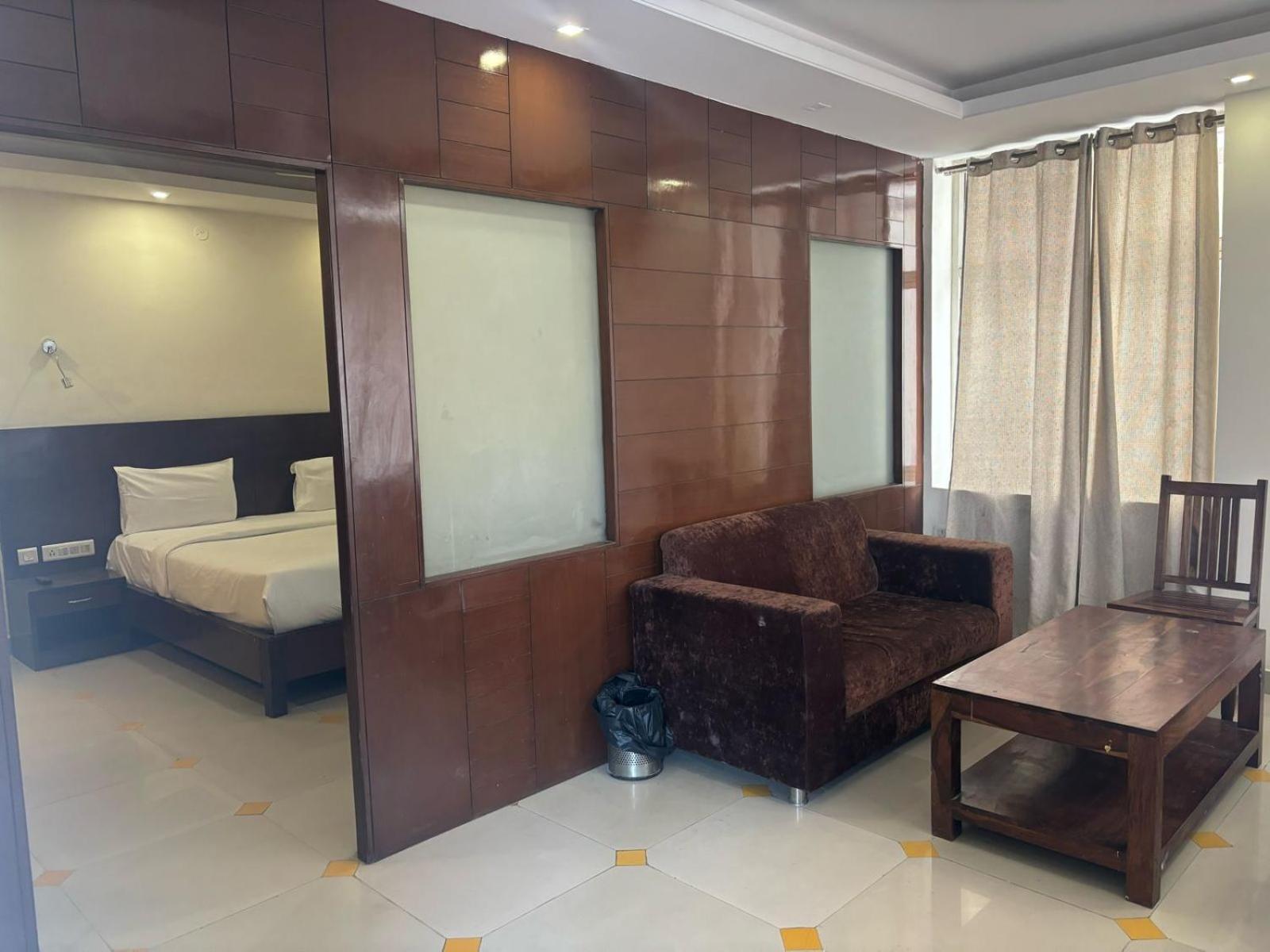 Tipsyy Heritage Heights Guest house *