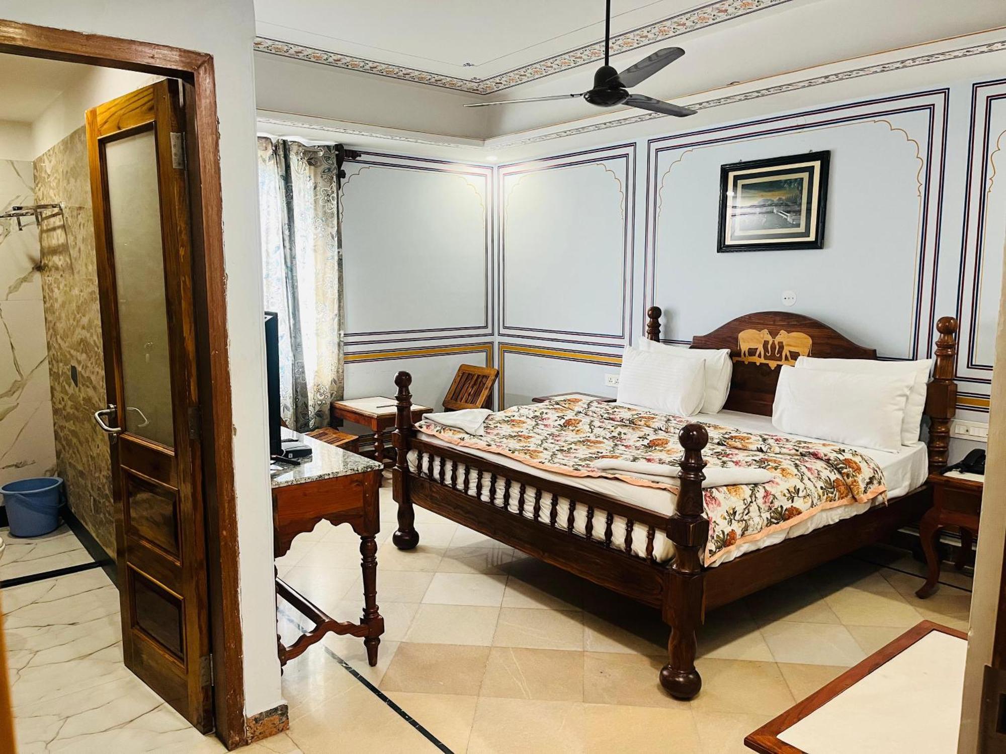 Rime Vista Hotel Jaipur