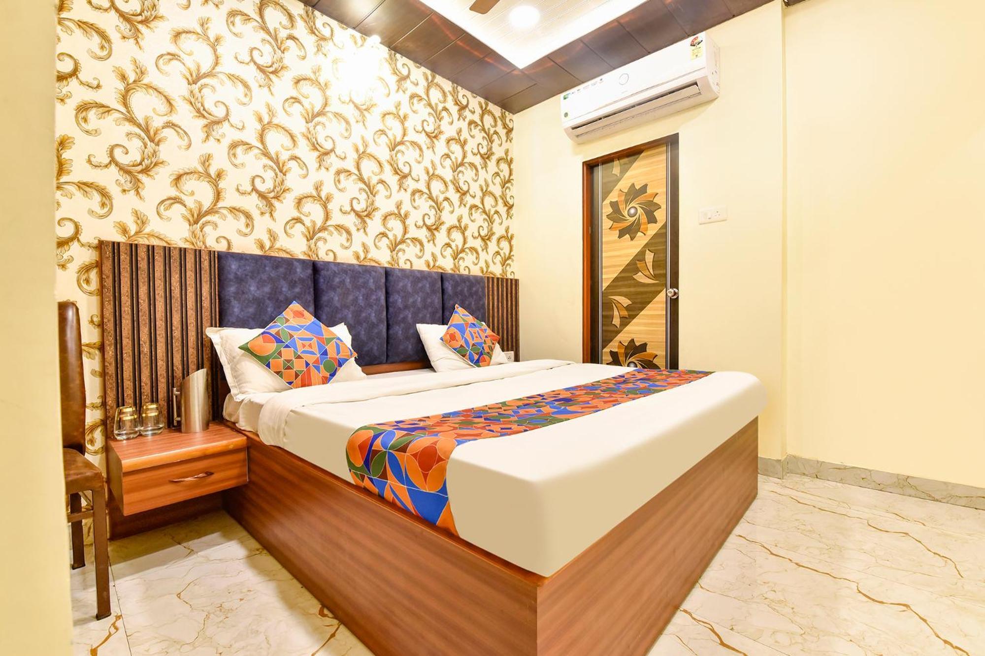 Fabhotel Spark Hotel