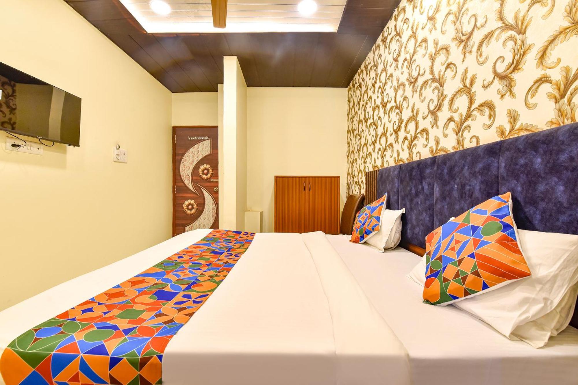 Fabhotel Spark Jaipur