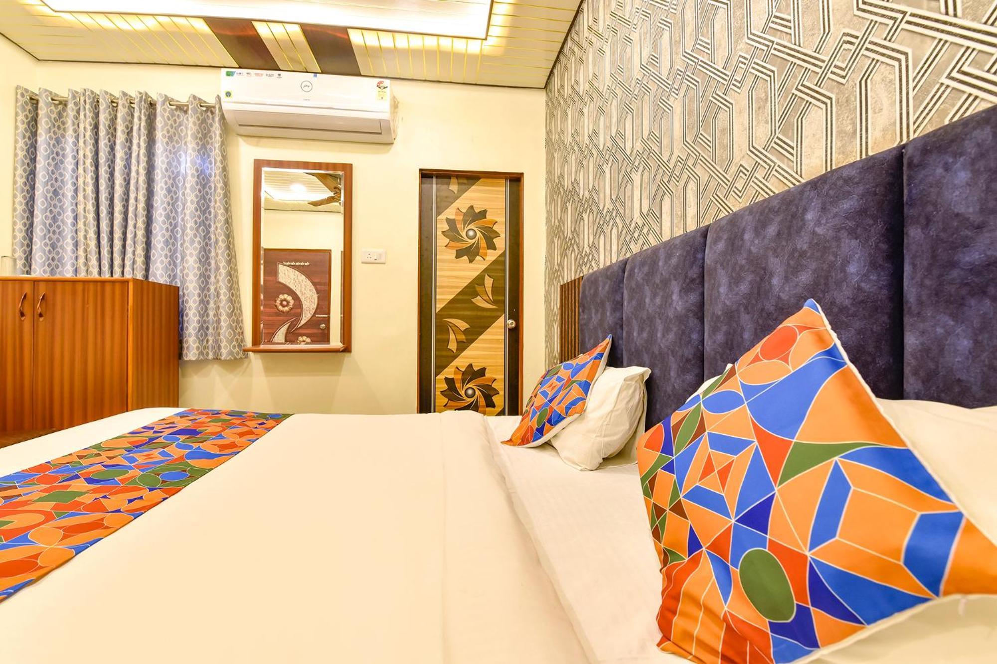 Fabhotel Spark Hotel