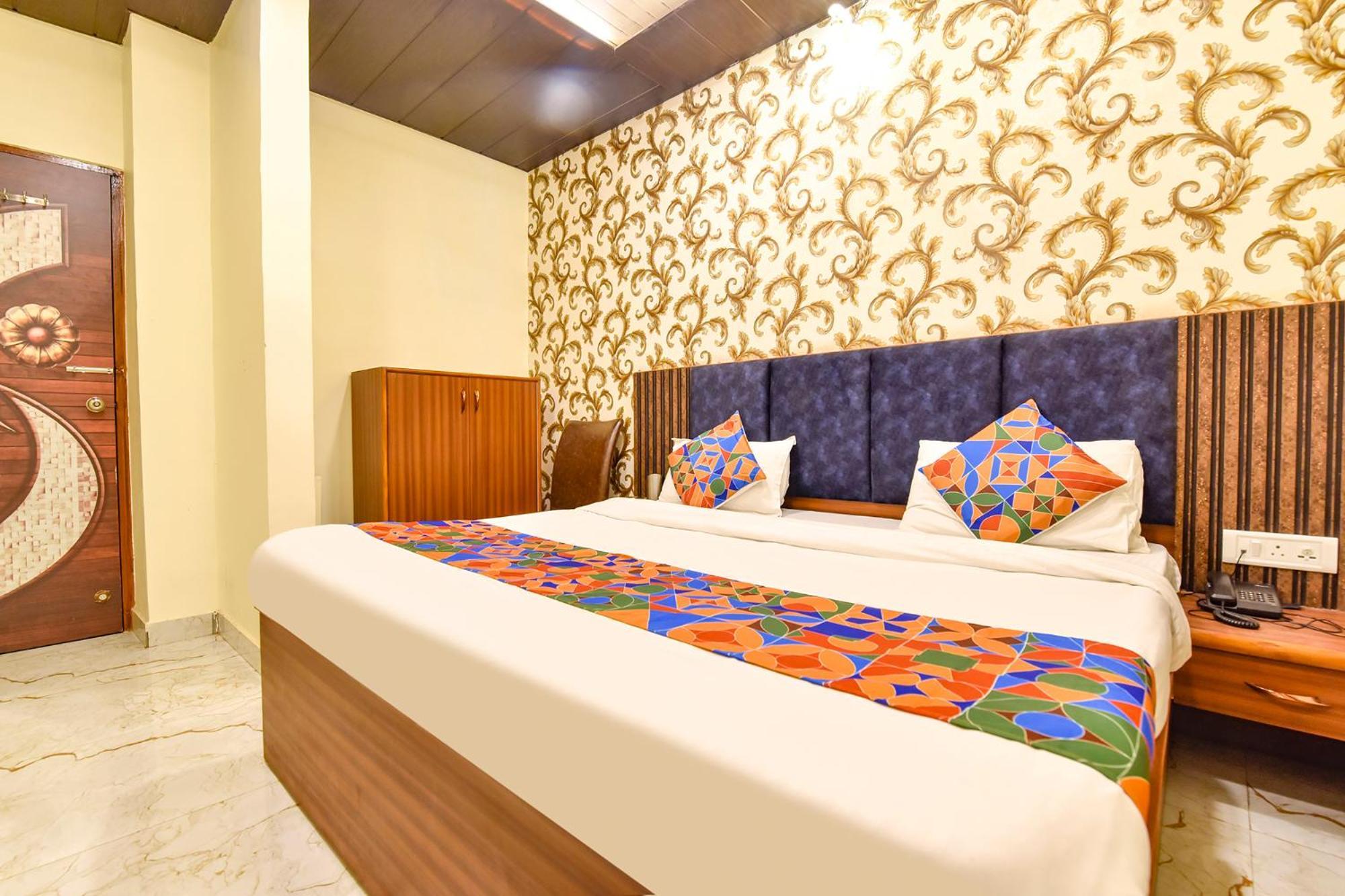 Hotel Fabhotel Spark Jaipur
