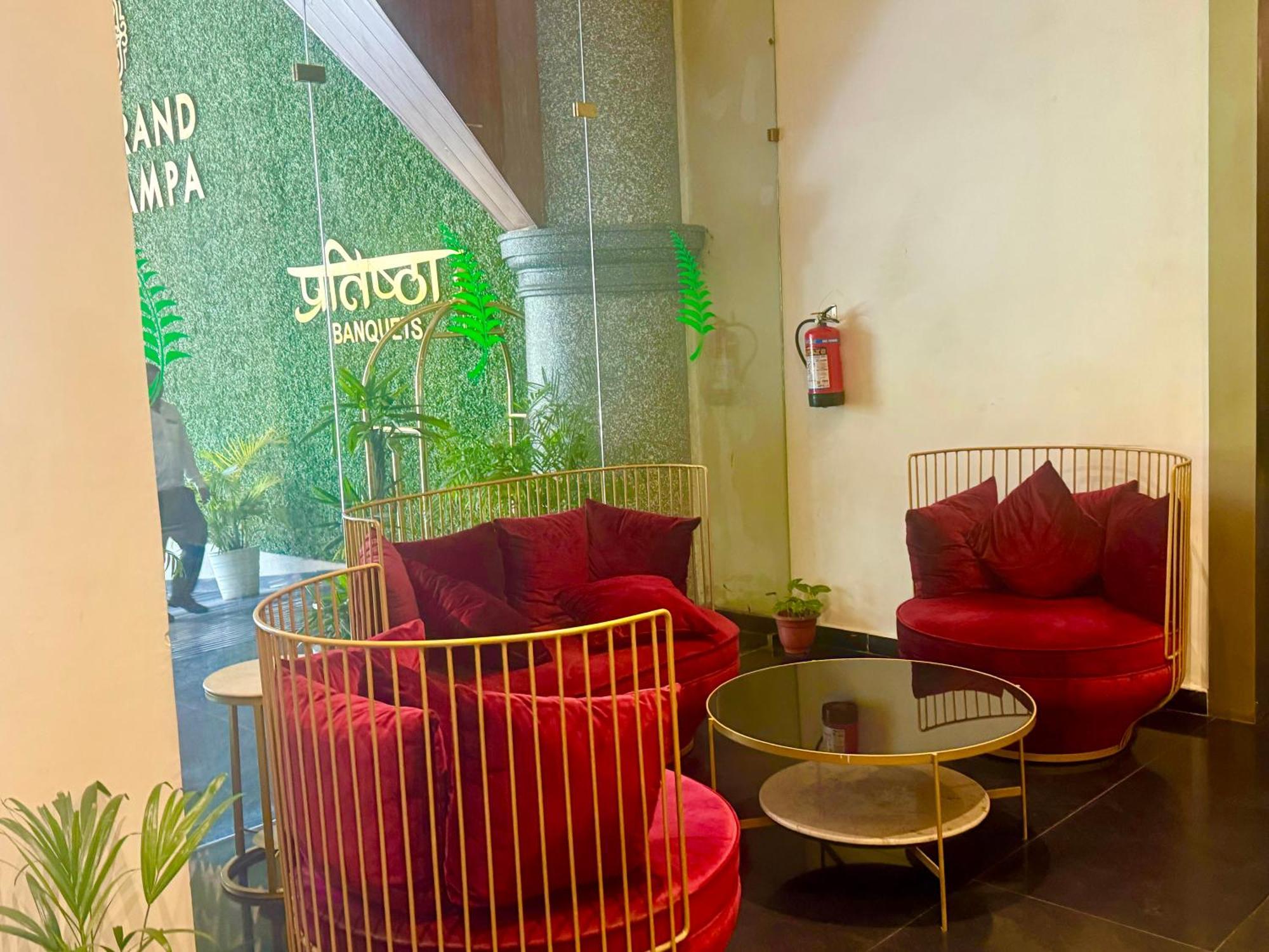 The Grand Anukampa Pink City Aparthotel 3*