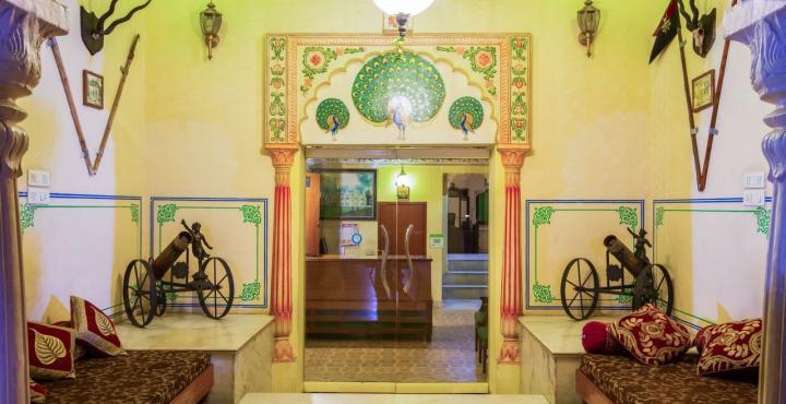 Bharat Mahal Palace