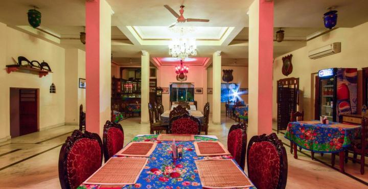 Bed & Breakfast Bharat Mahal Palace