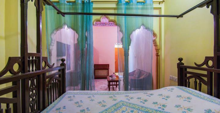 Bed & Breakfast Bharat Mahal Palace