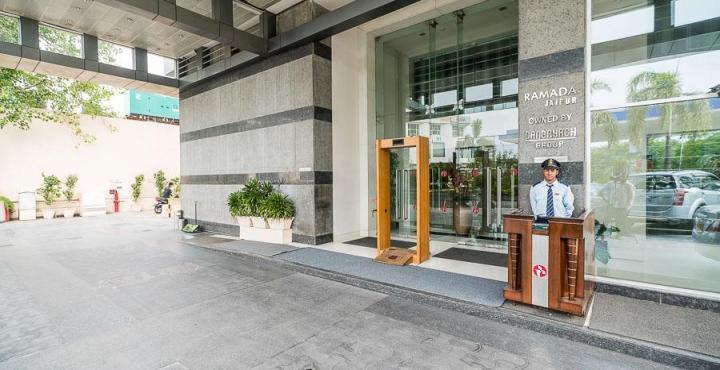 Ramada By Wyndham Hotel 4*