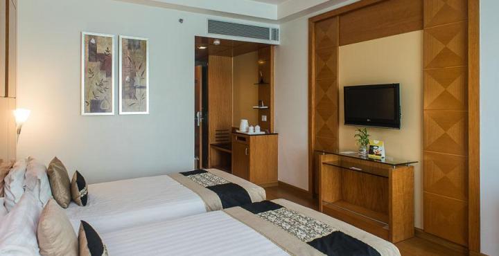 Ramada By Wyndham 4*