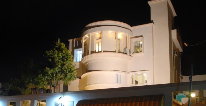 Ratnawali - A Vegetarian Heritage Hotel