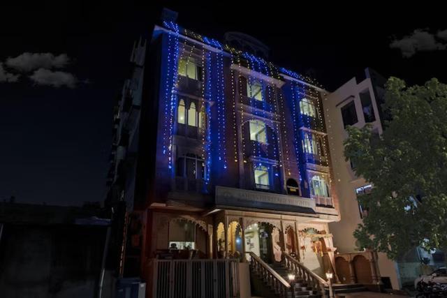 Tipsyy Heritage Heights *