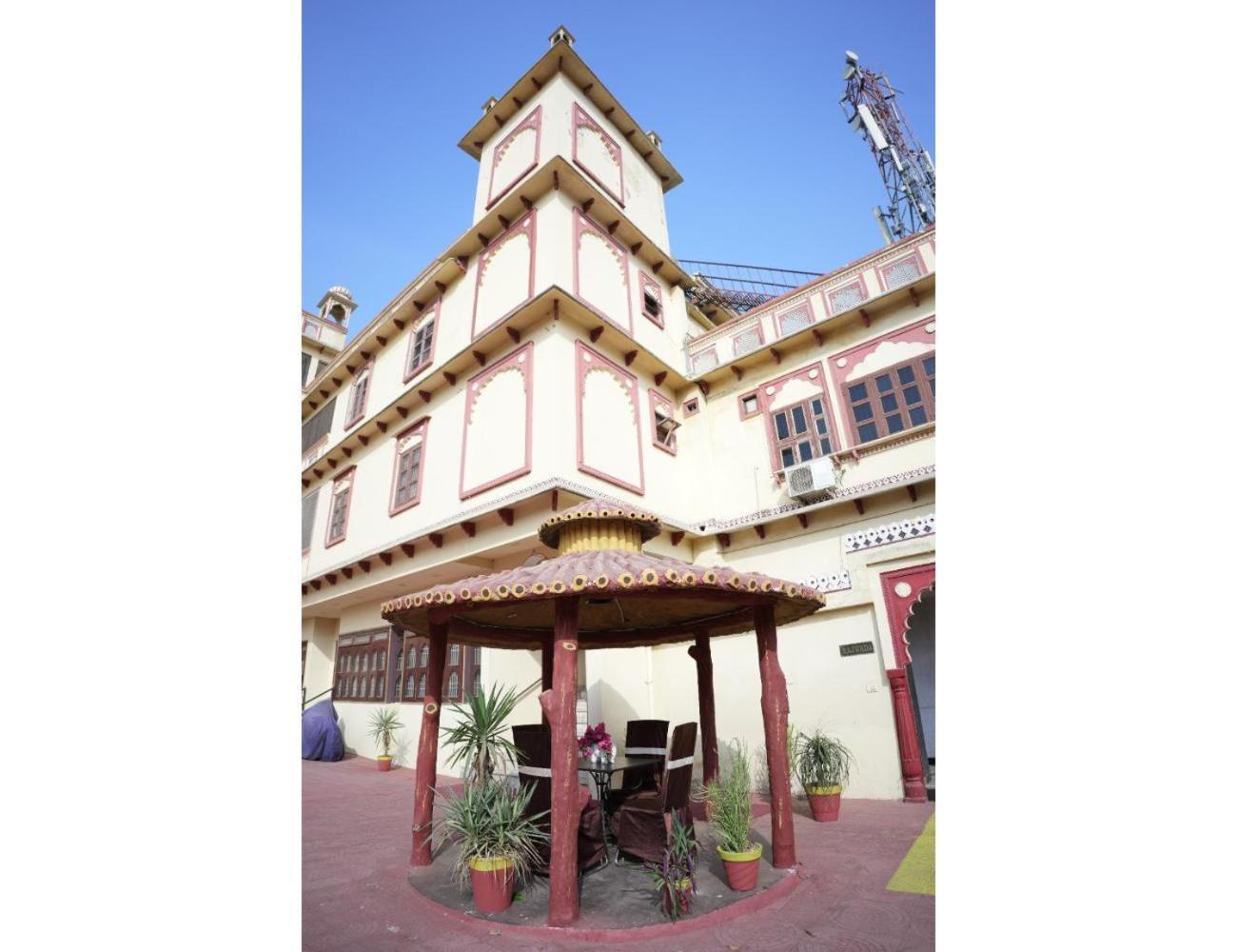 Mahal Rajwada Rajasthan Homestay Jaipur