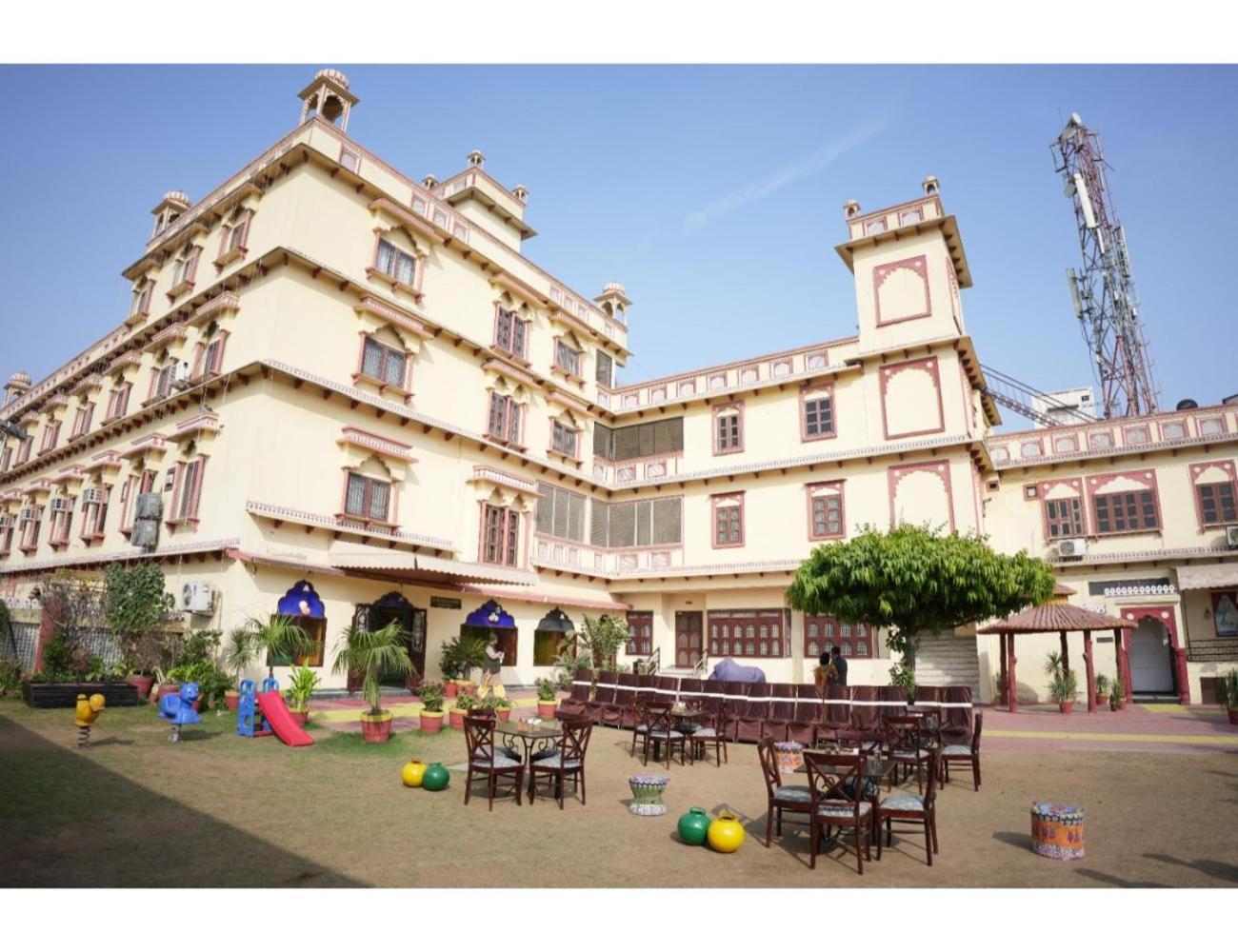 Mahal Rajwada Rajasthan Homestay *
