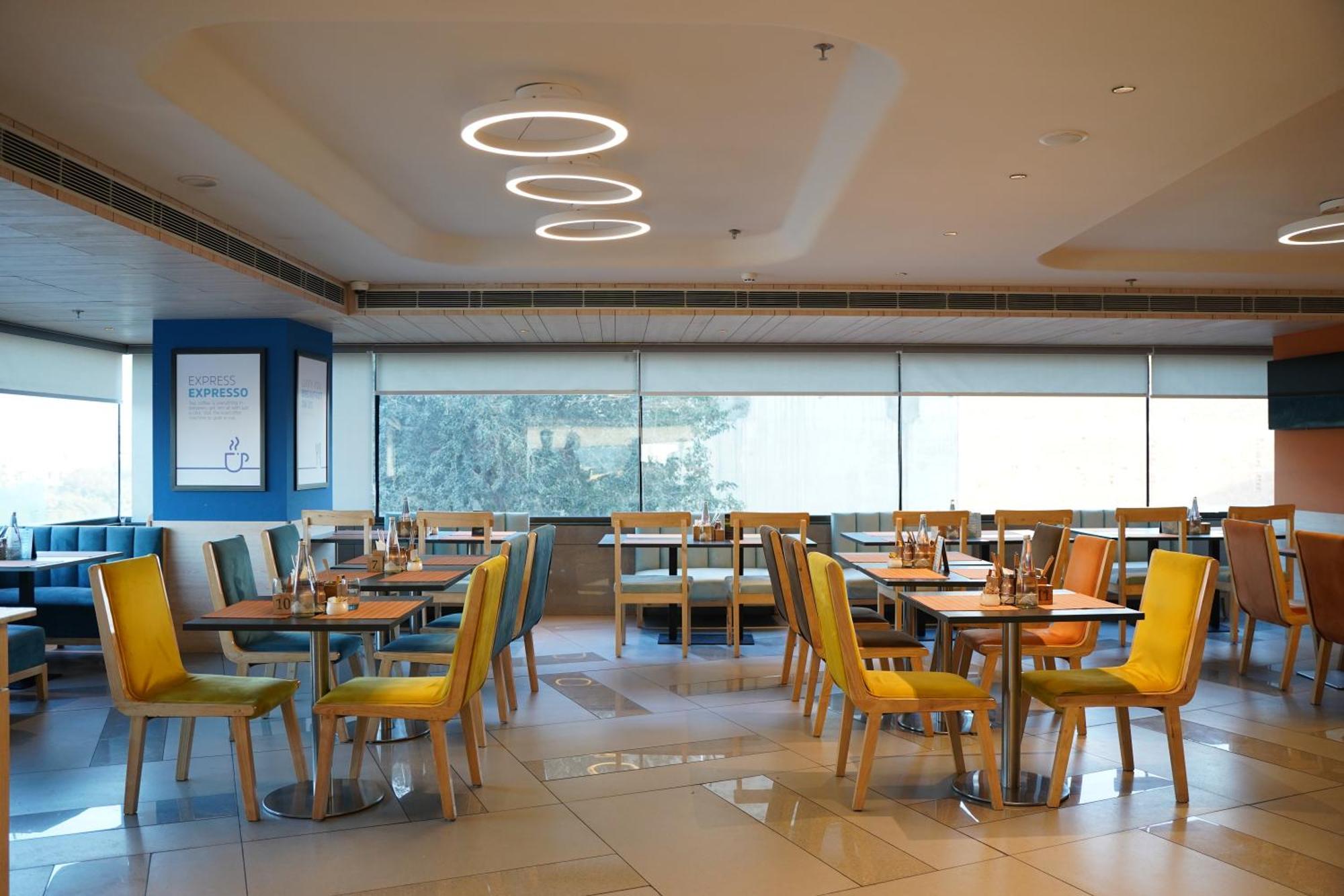 Express & Gopalpura 4* Jaipur