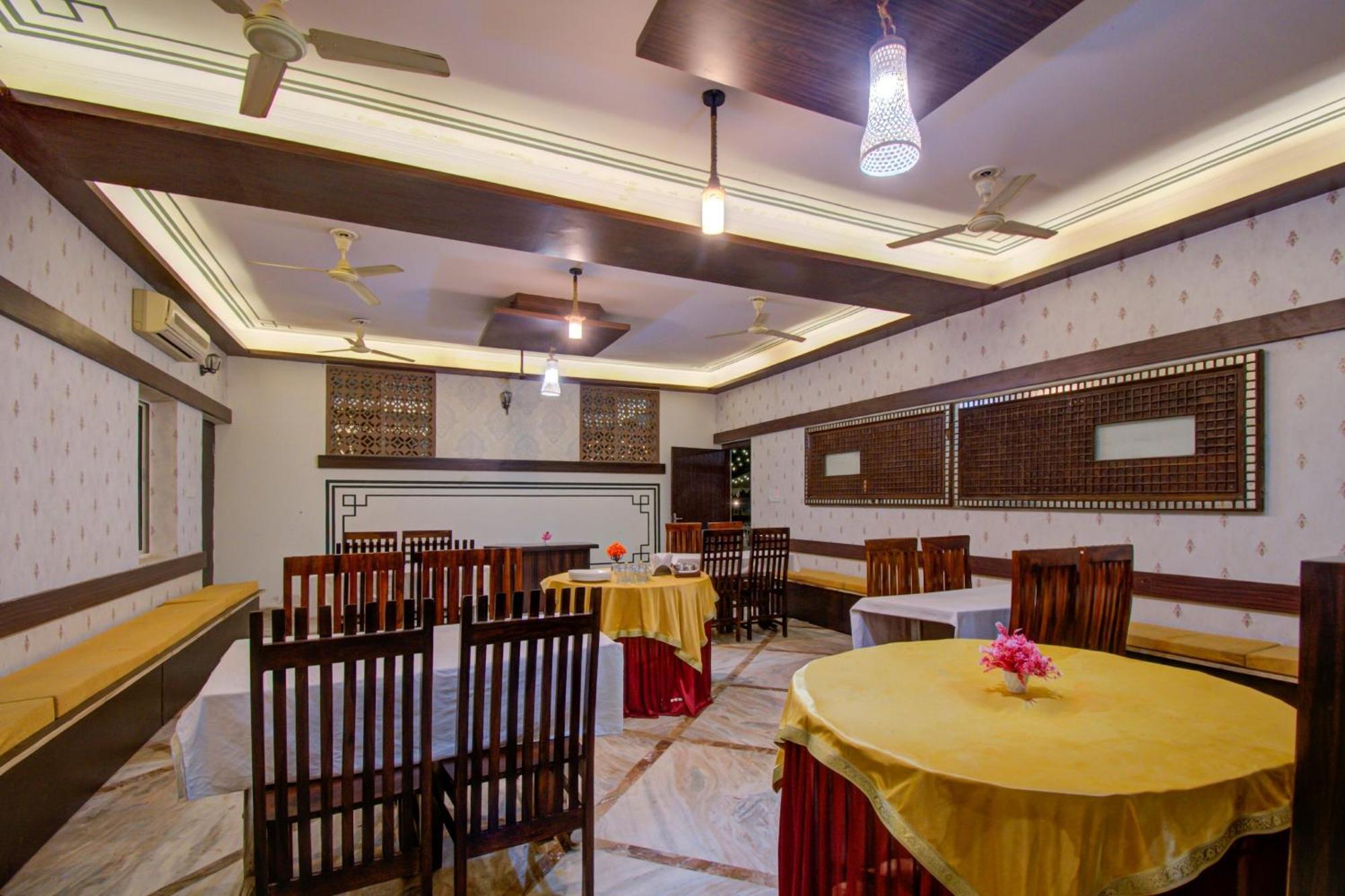 Palette - Rani Bagh