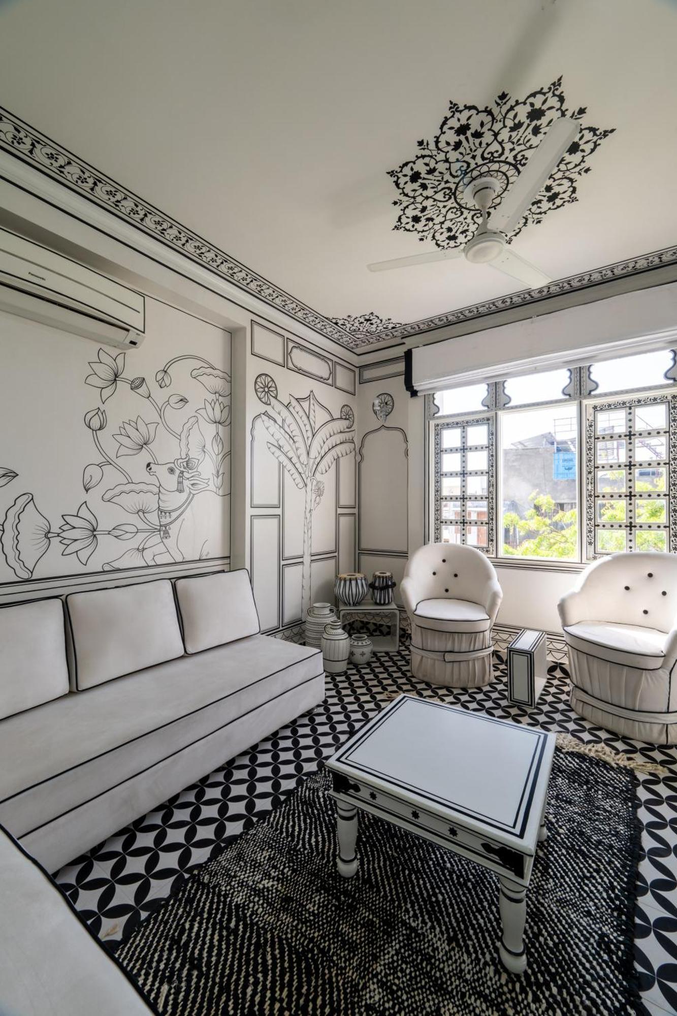 Lalluji Luxe Bed & Breakfast