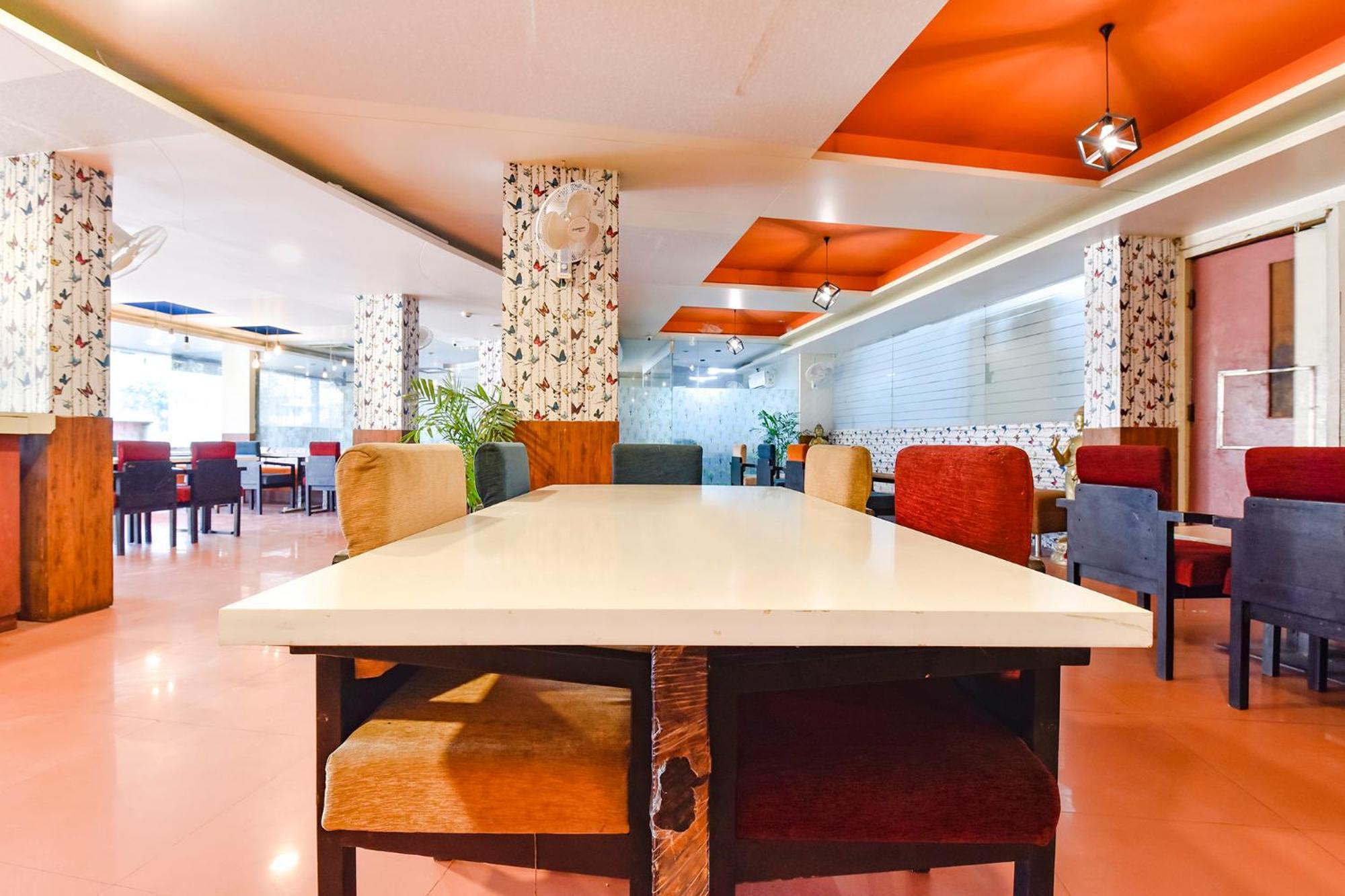 Hotel Fabhotel Apex Intercontinental 3*