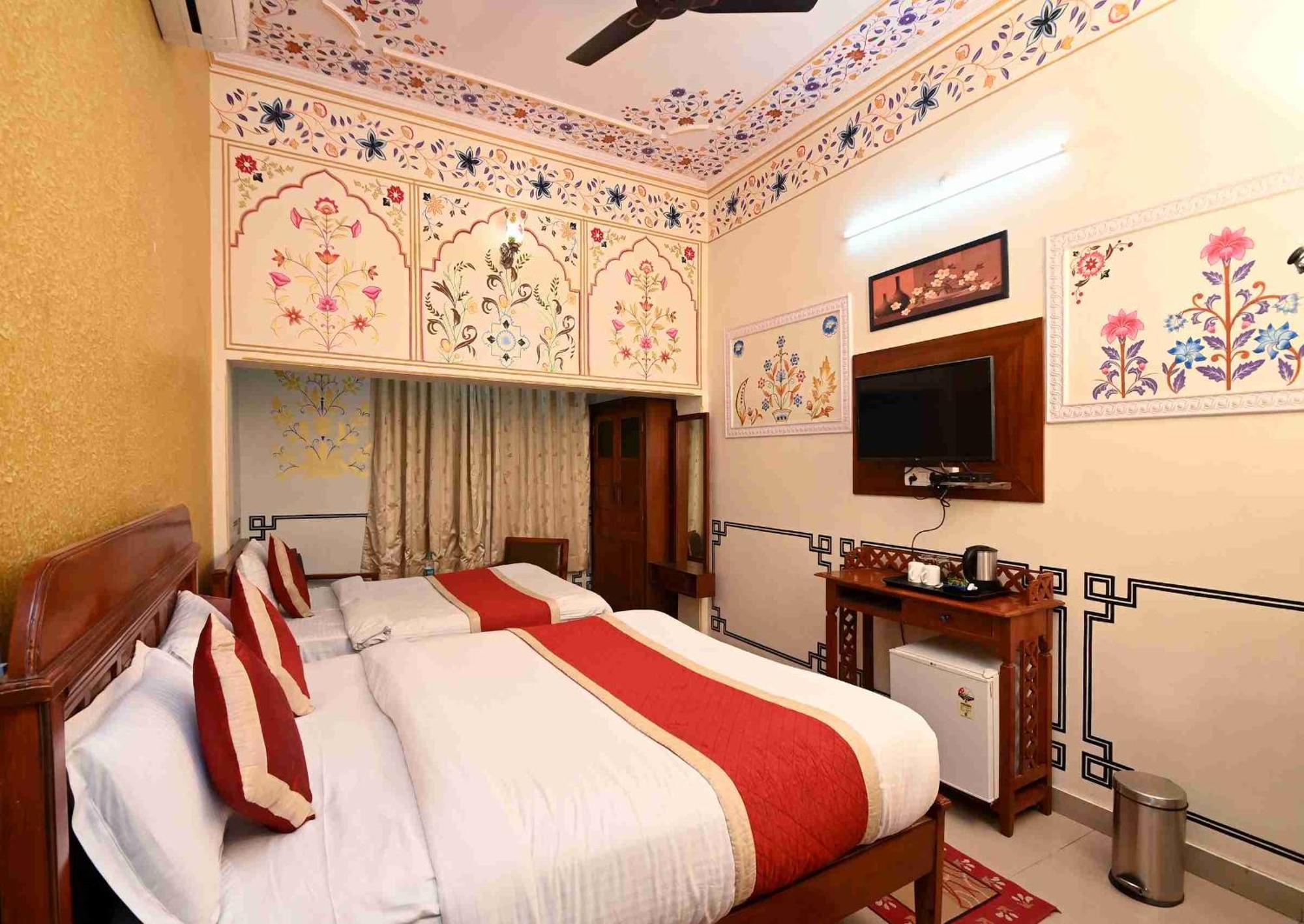 Virasat Mahal Heritage Hotel-jaipur Center Hotel Jaipur