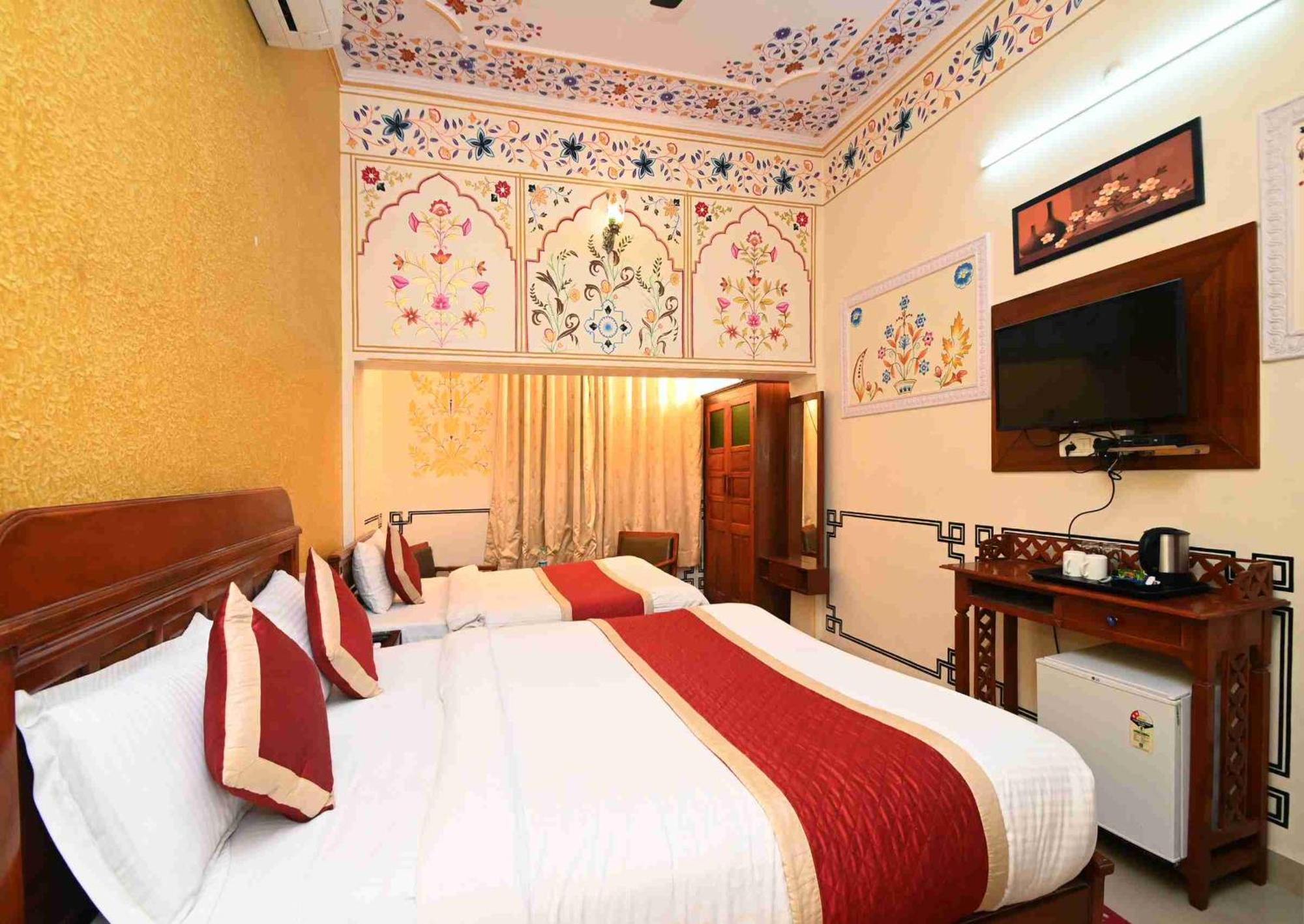 Virasat Mahal Heritage Hotel-jaipur Center