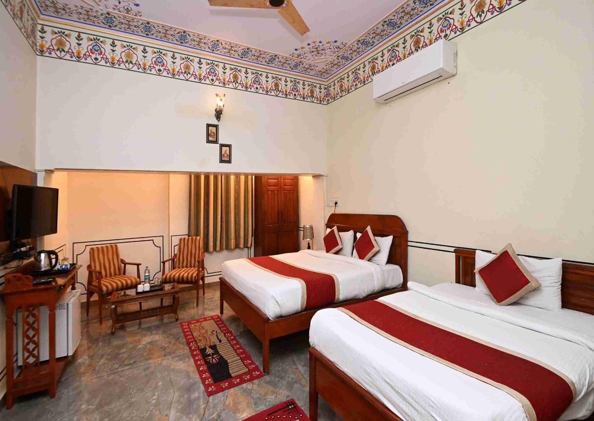Virasat Mahal Heritage Hotel-jaipur Center Hotel 3*