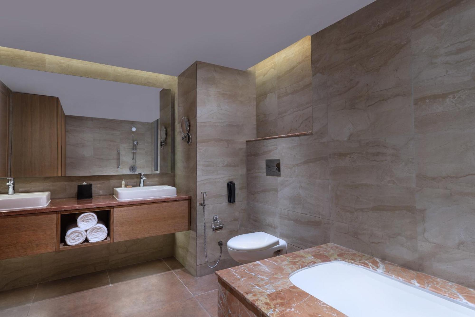 Hotel Doubletree By Hilton Amer Jaipur