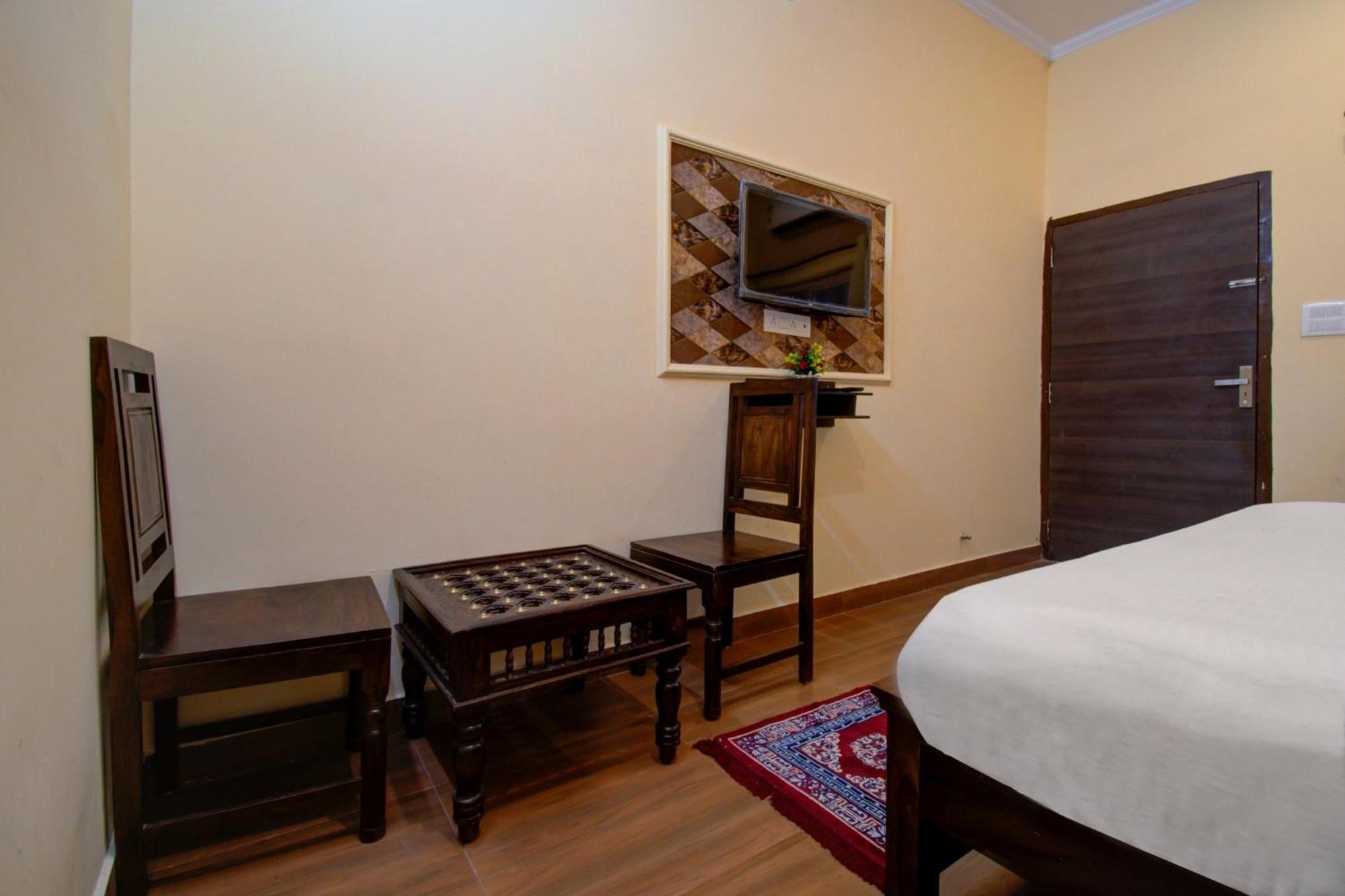 Palette - Rani Bagh *