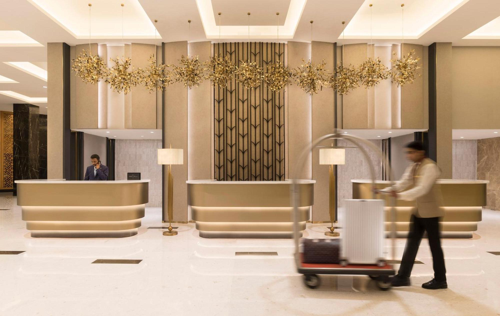 Hotel Intercontinental Tonk Road By Ihg 5*