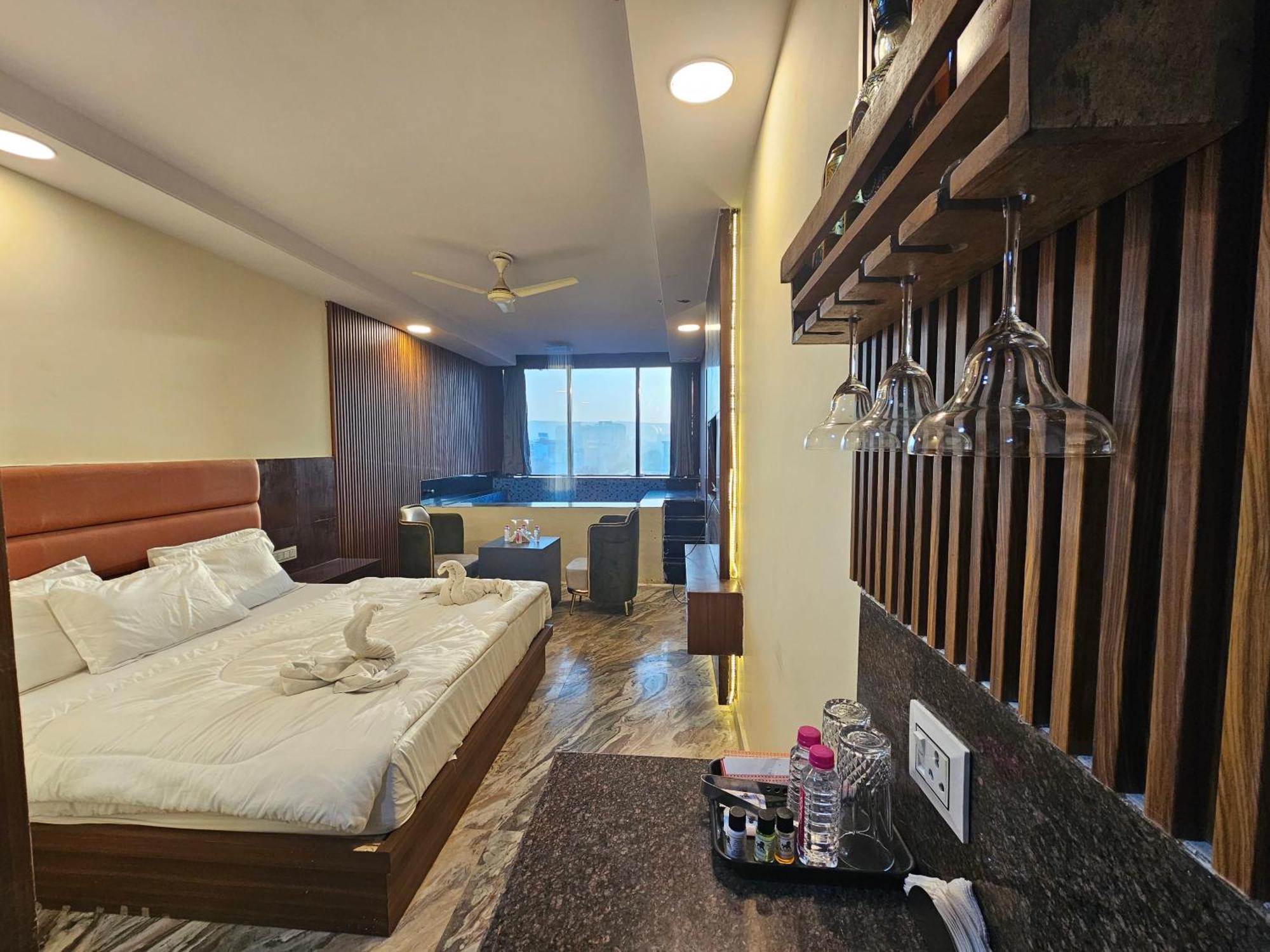 Eldorado Hotel 3*