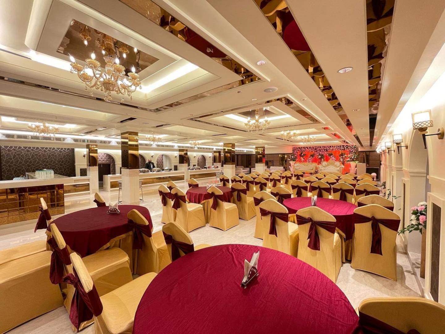 Safari Hotel 3*