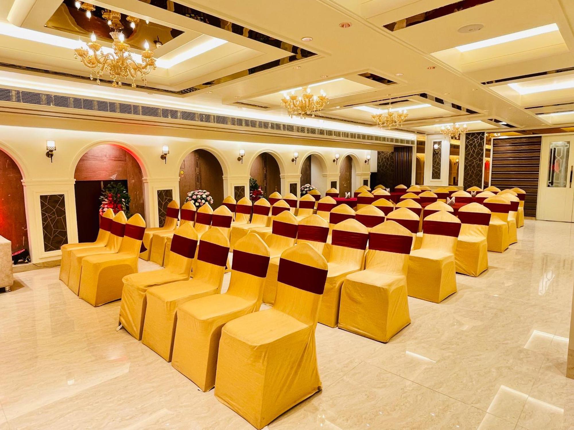 Safari Hotel Jaipur