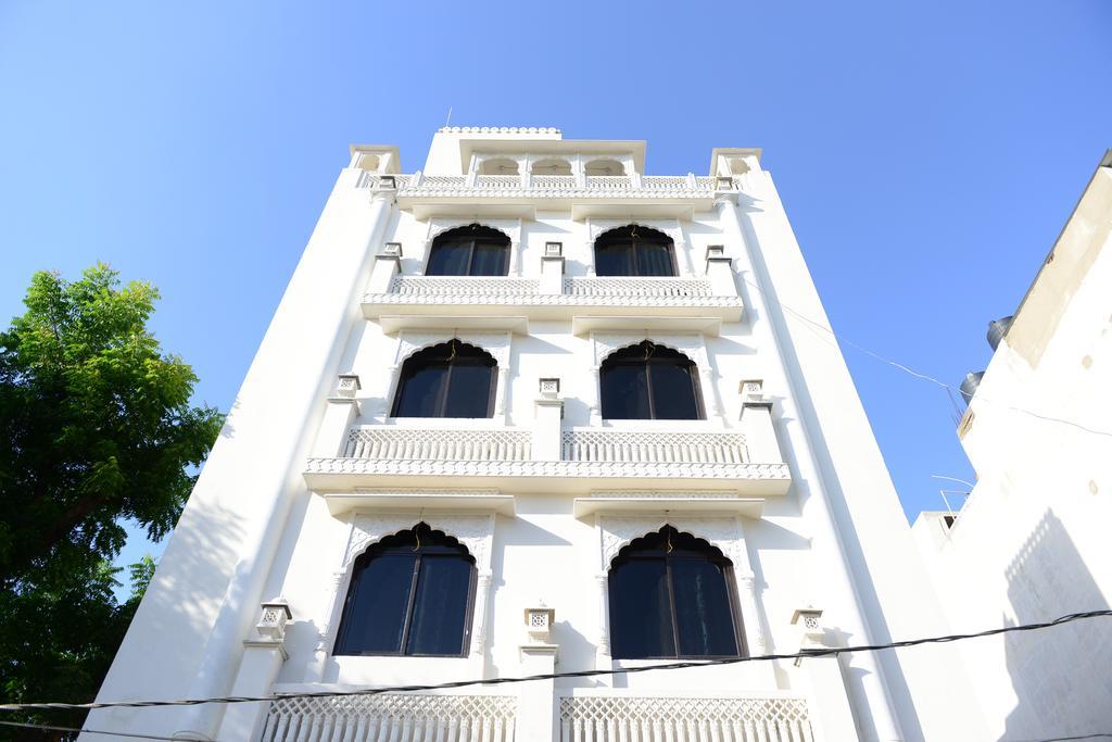 Nahar Singh Haveli Hotel