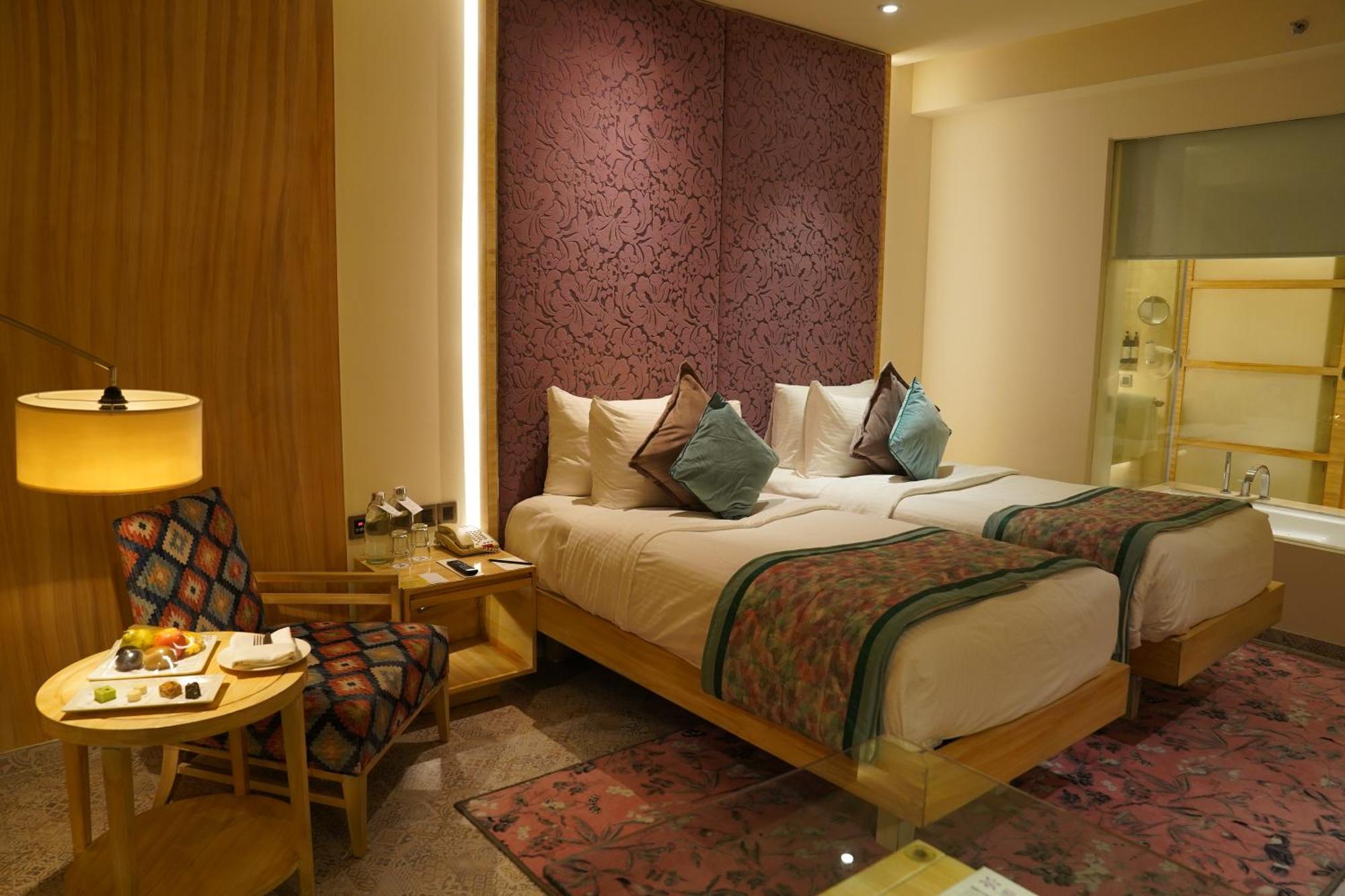 Royal Orchid Jaipur, Tonk Road Hotel 5*