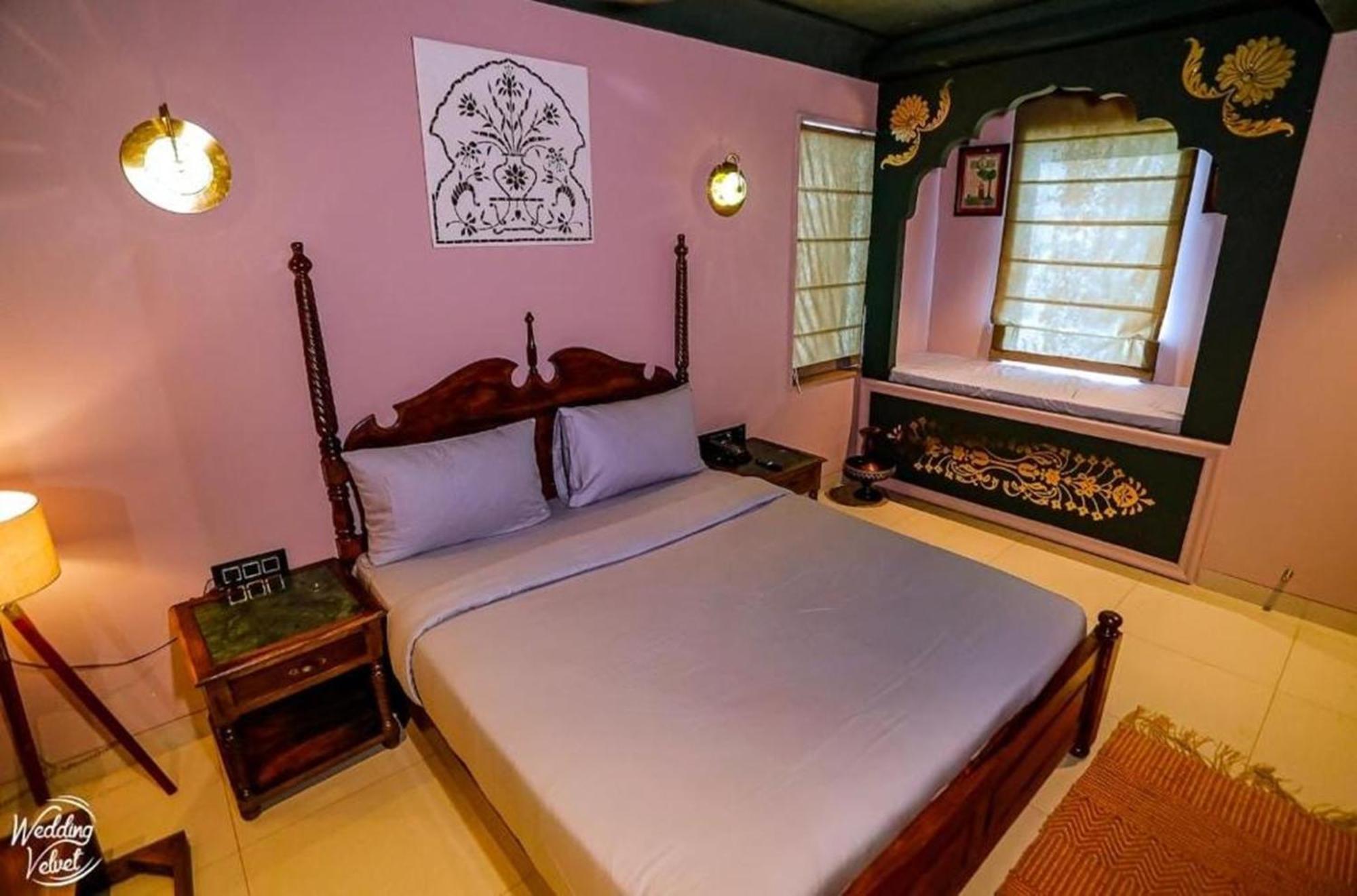 Hotel The Rajmani *