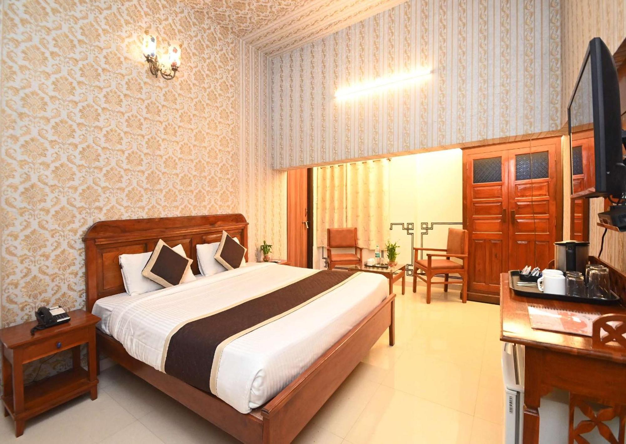 Virasat Mahal Heritage Hotel-jaipur Center Hotel 3*