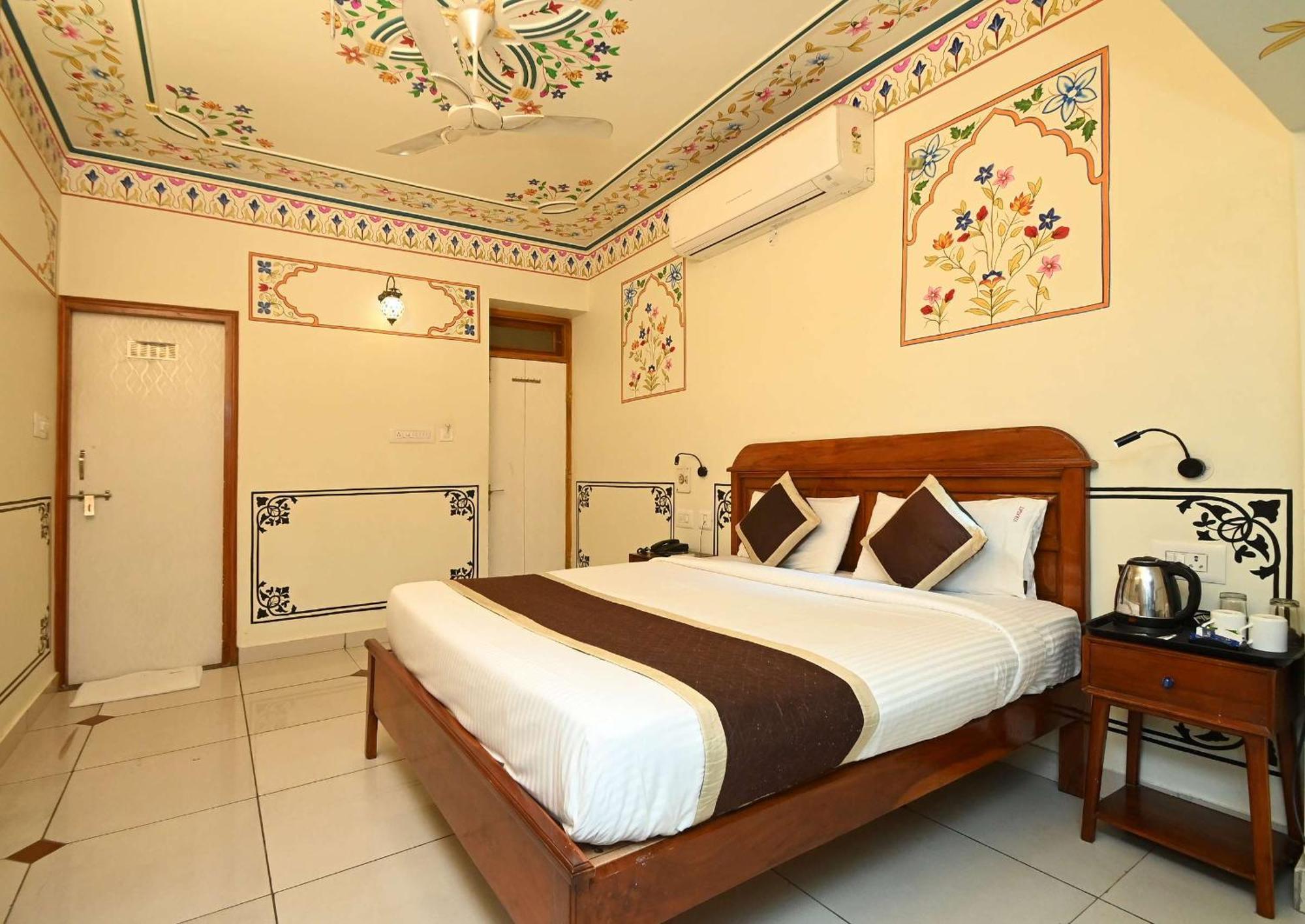 Virasat Mahal Heritage Hotel-jaipur Center