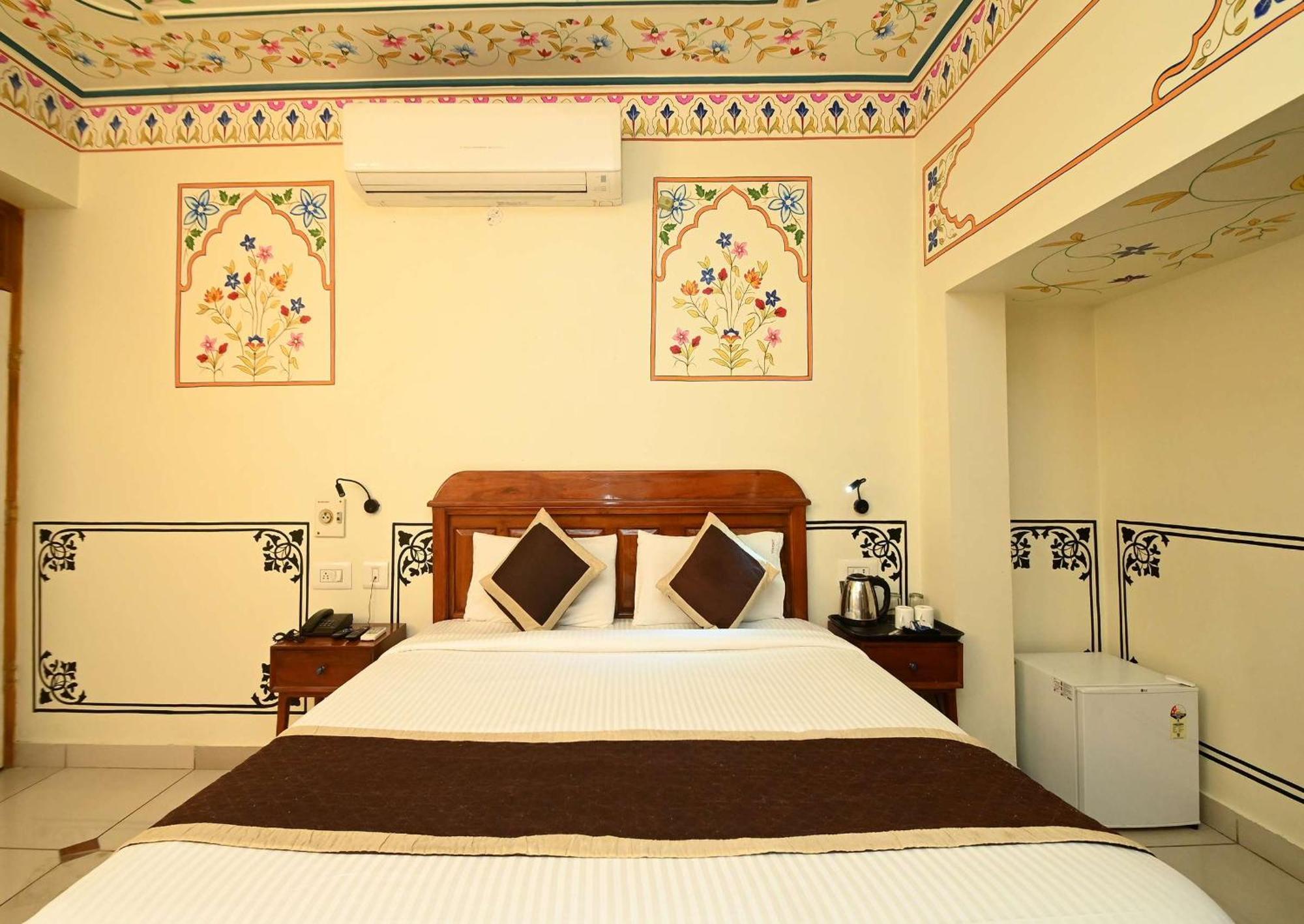 Virasat Mahal Heritage Hotel-jaipur Center