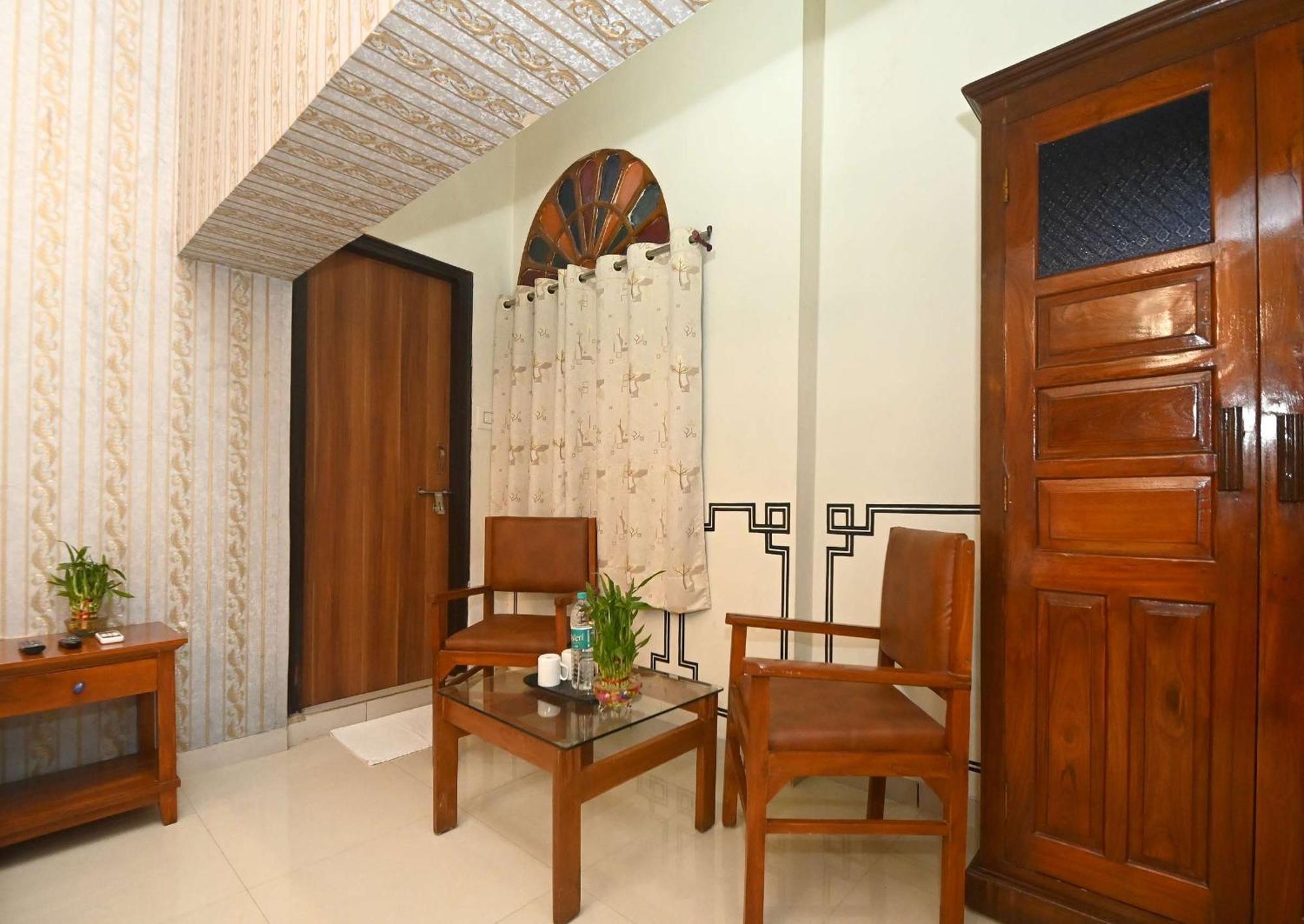 Virasat Mahal Heritage Hotel-jaipur Center 3*