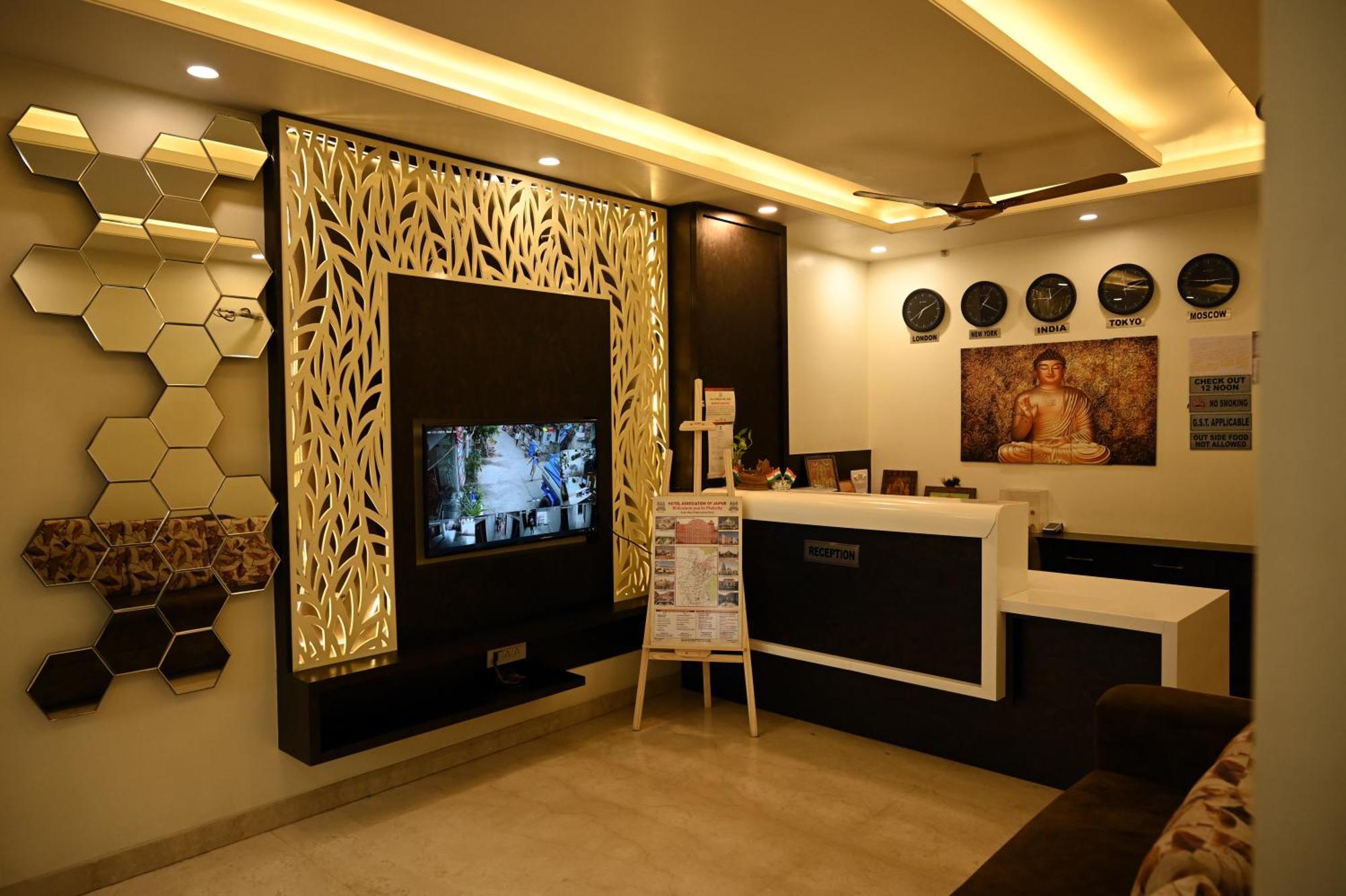 Pulse Inn- Near Train Station Jaipur